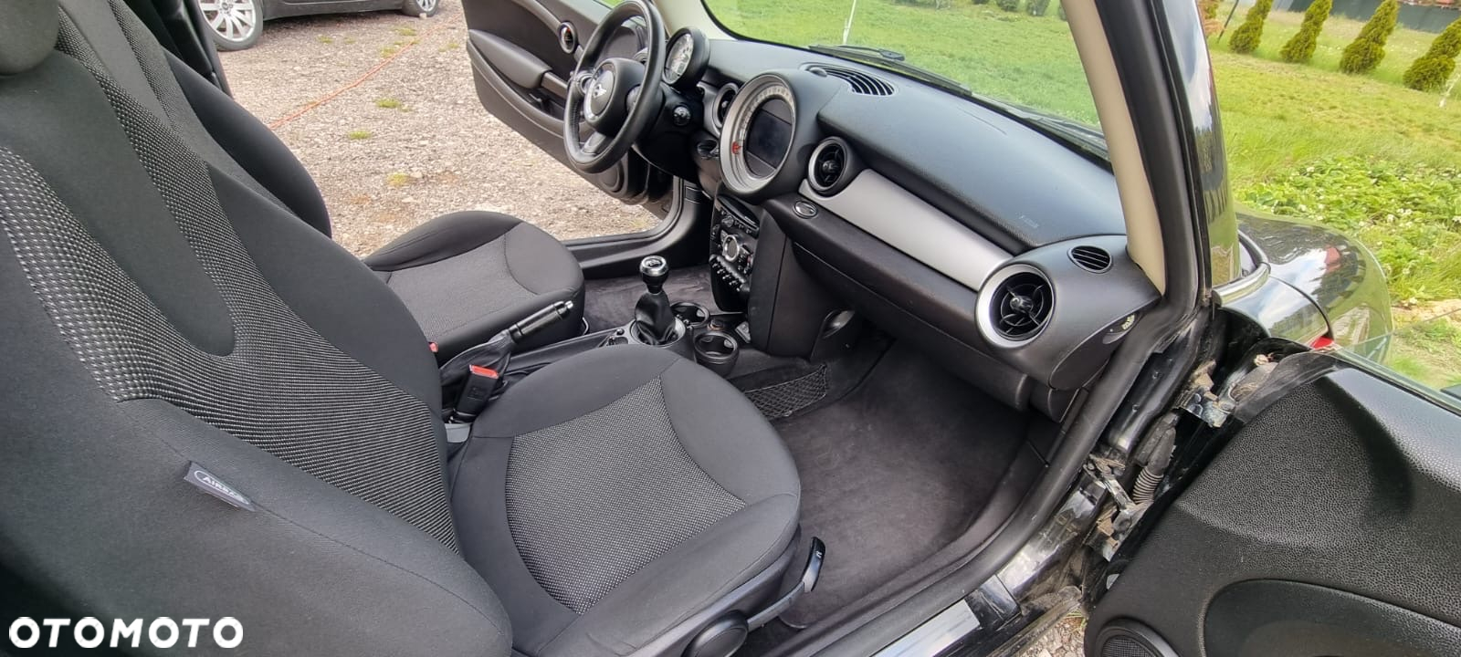MINI ONE Standard - 12