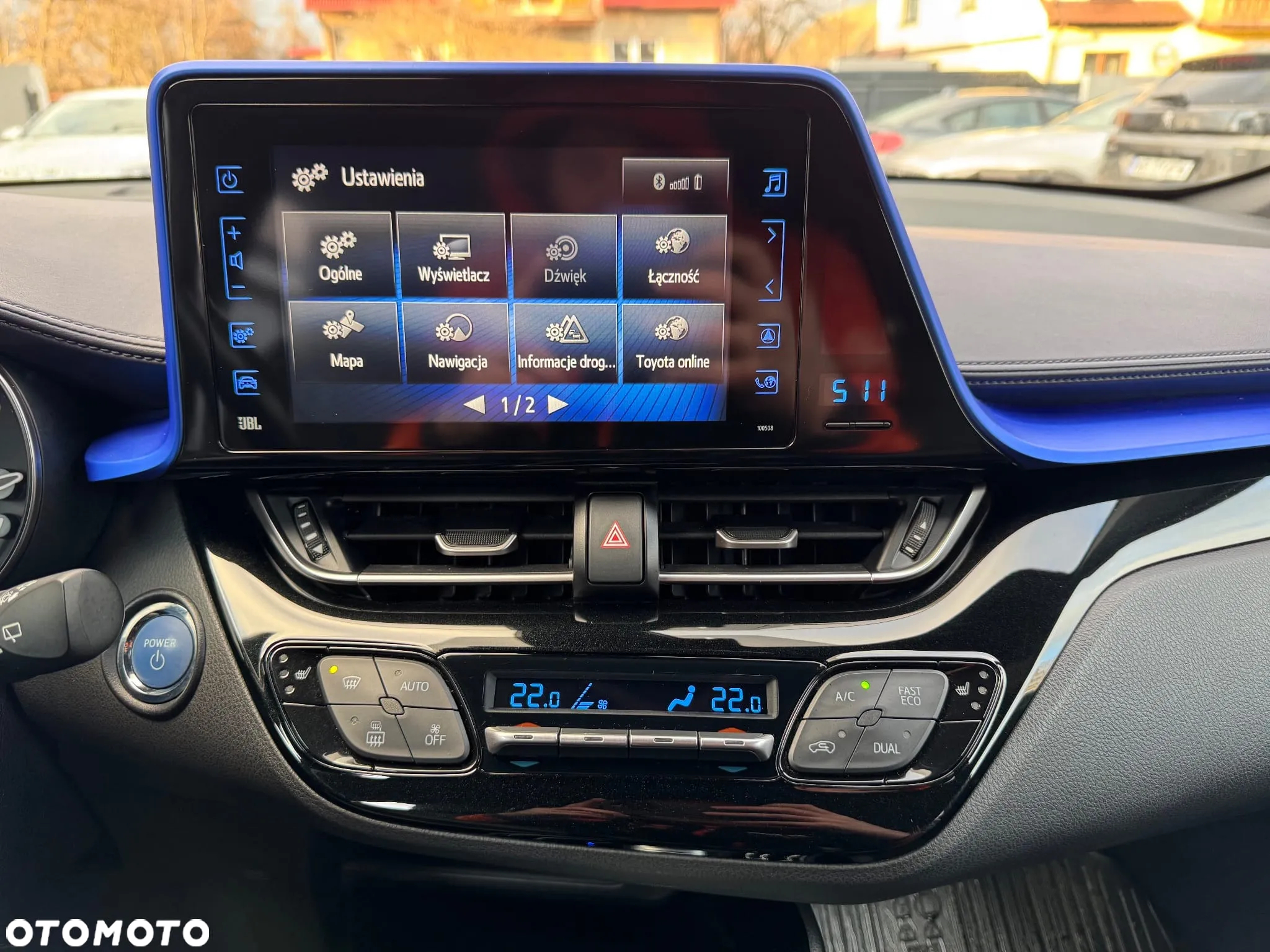 Toyota C-HR 1.8 Hybrid Neon Lime powered by JBL - 9