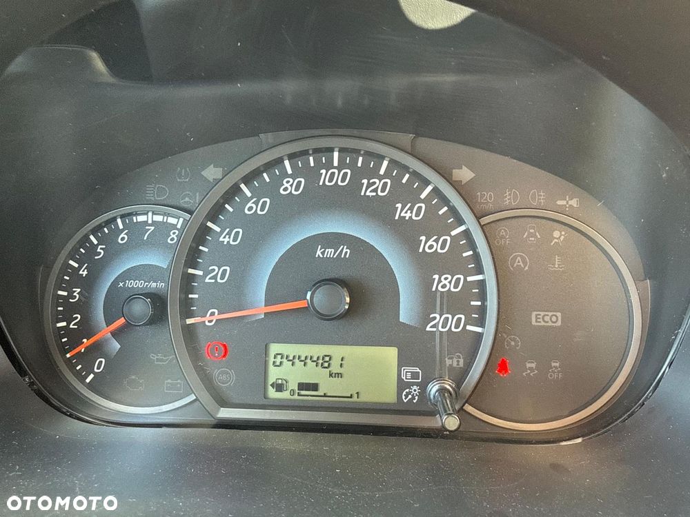 Mitsubishi Space Star 1.0 Entry - 16