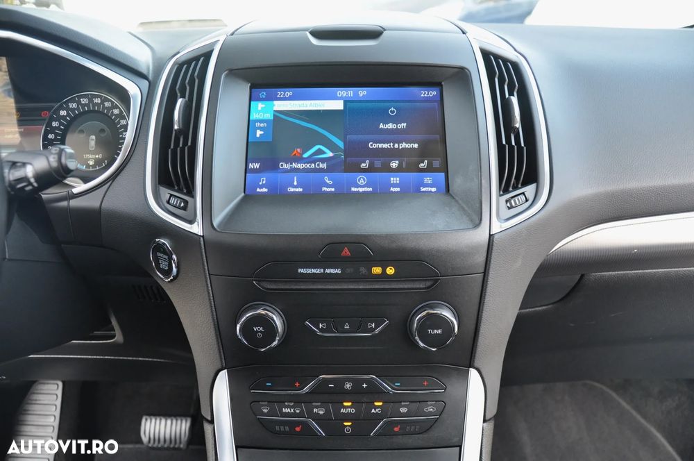 Ford Galaxy - 15