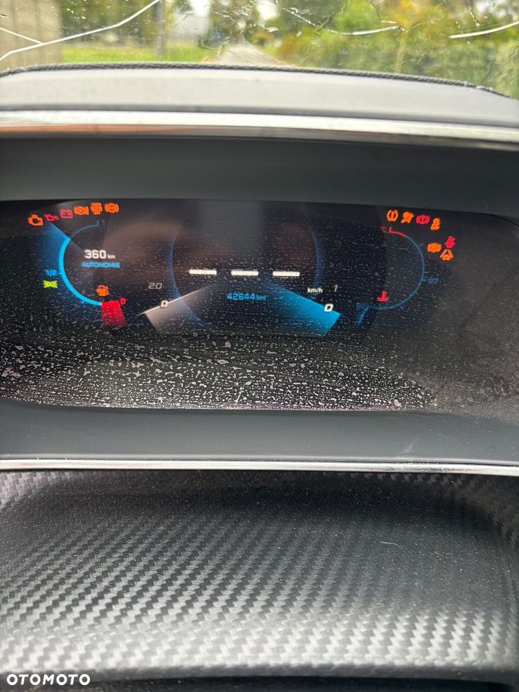 Peugeot 2008 - 18