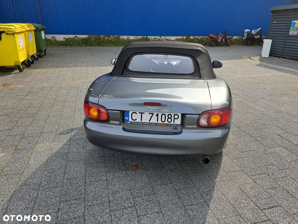 Mazda MX-5 1.9 16V - 7