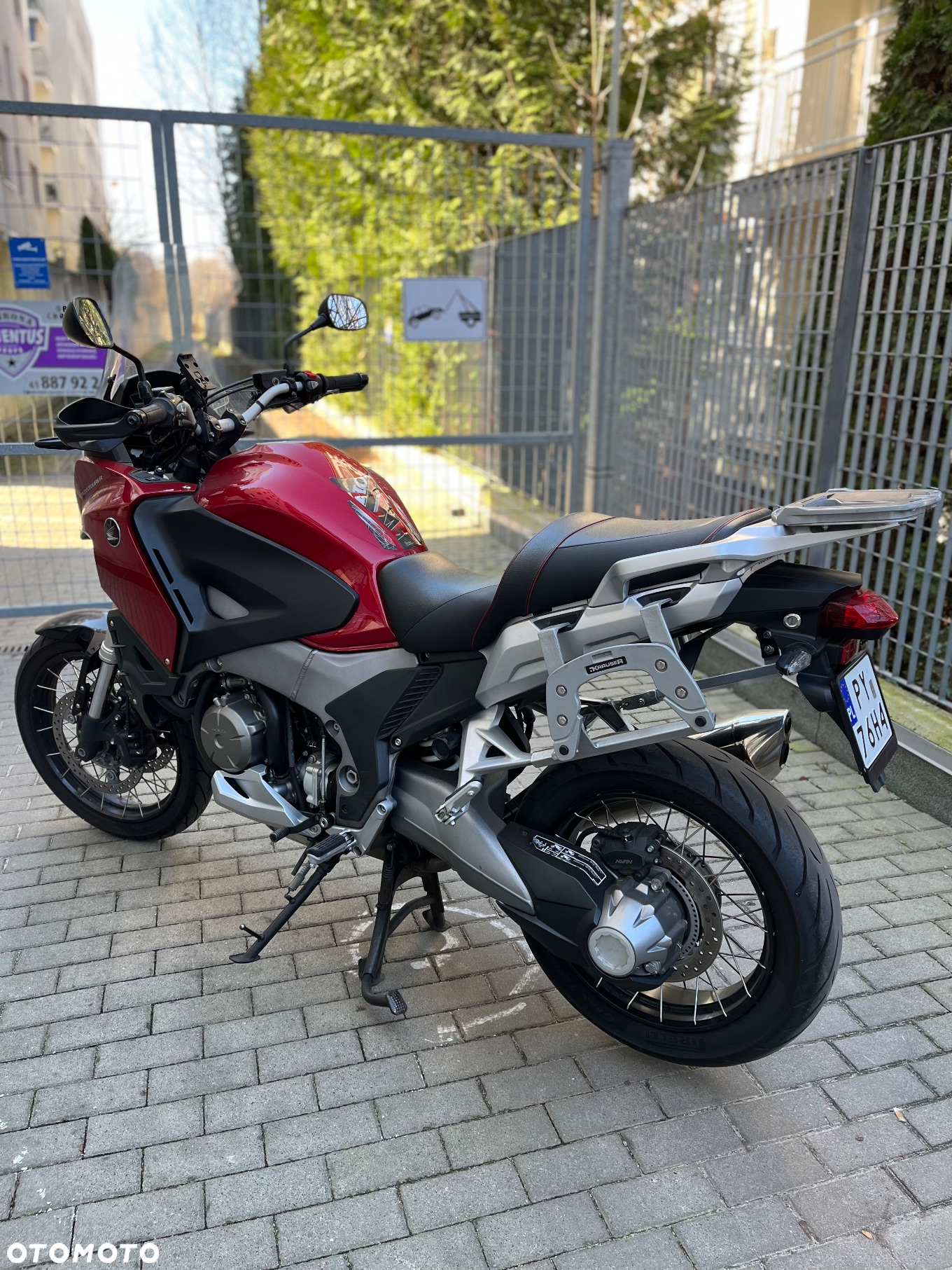 Honda VFR - 8