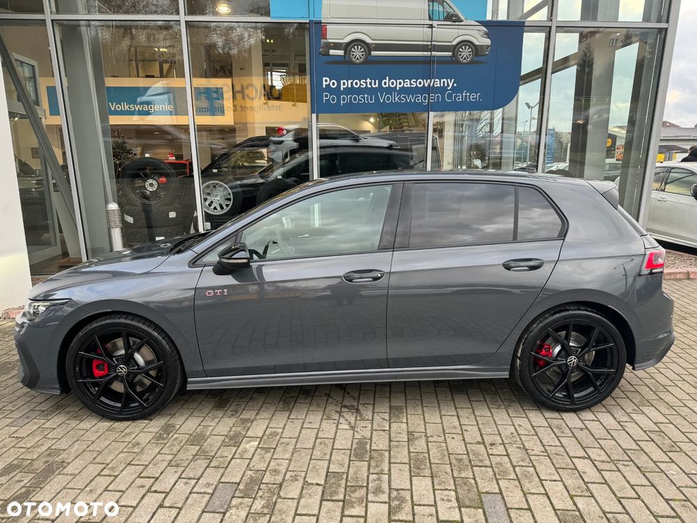Volkswagen Golf - 9