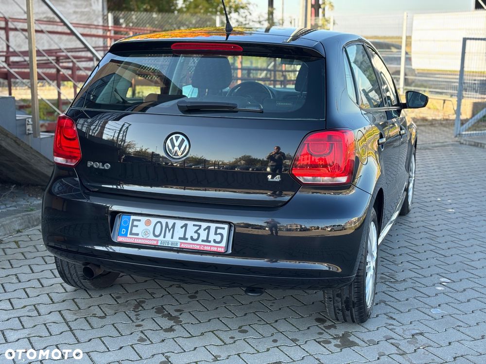 Volkswagen Polo 1.4 16V Comfortline - 12