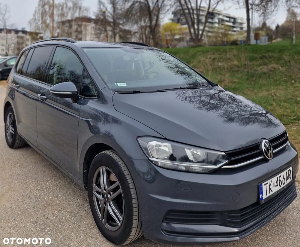 Volkswagen Touran 1.5 TSI EVO Trendline DSG - 5
