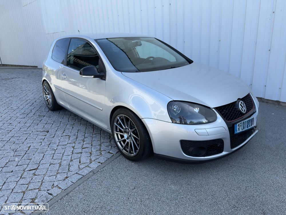 VW Golf 1.9 TDi 6V Confortline - 17