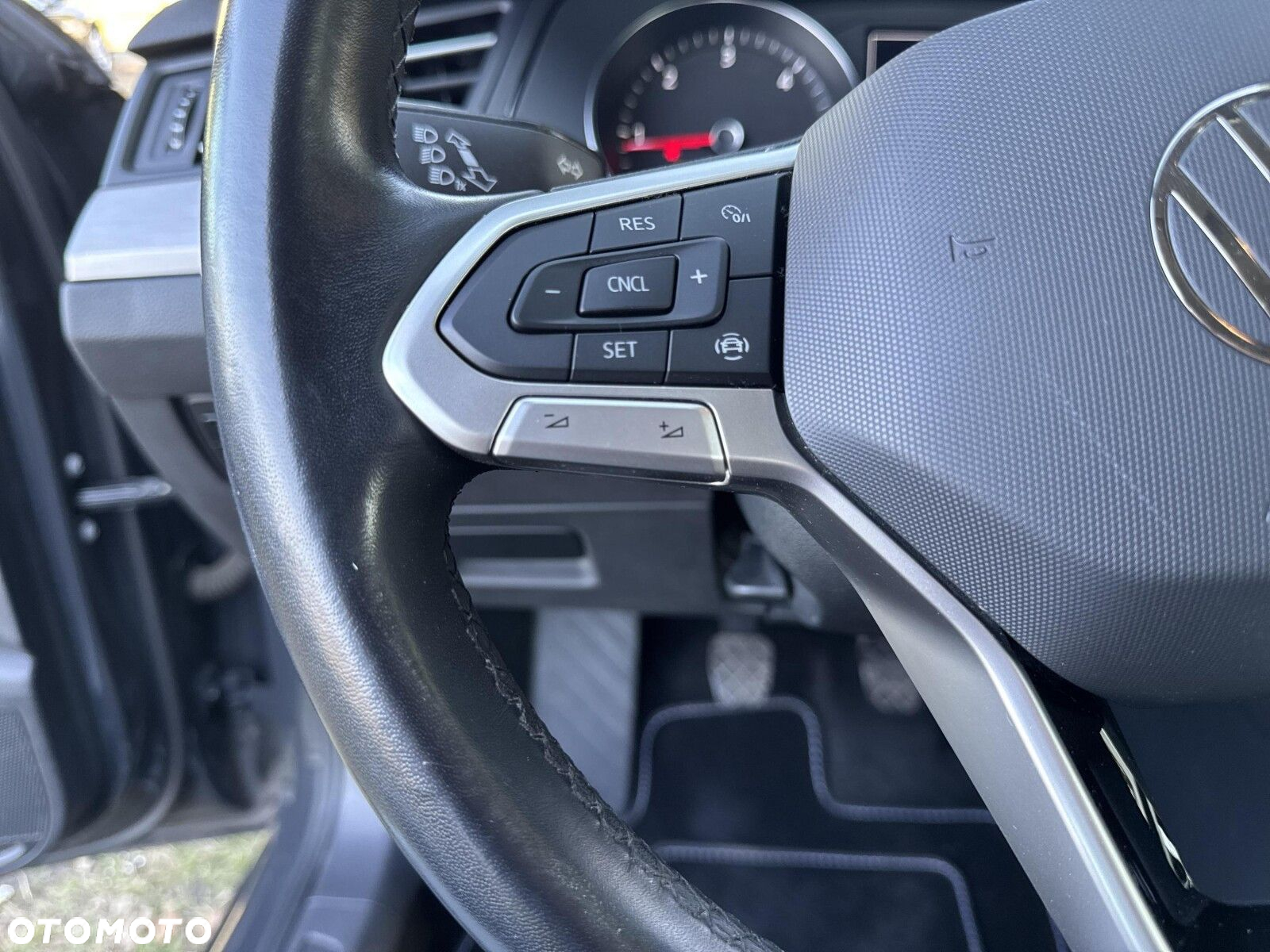 Volkswagen Passat 2.0 TDI EVO Essence - 22