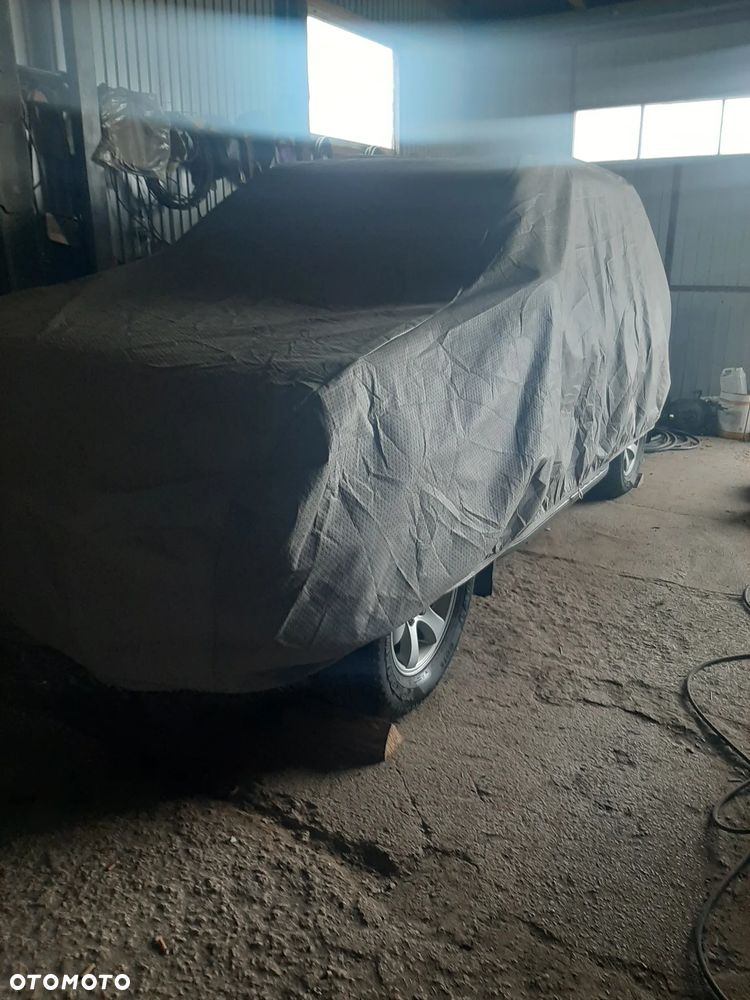 Toyota Land Cruiser - 11