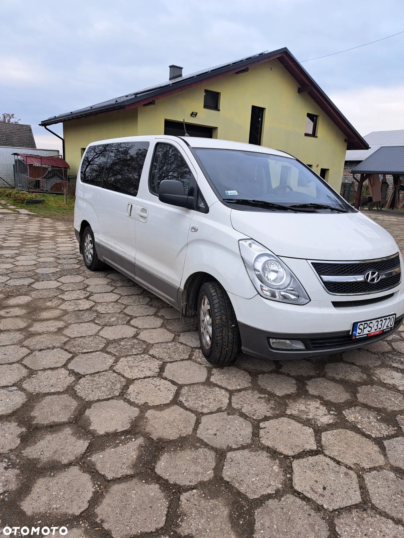 Hyundai H-1 - 1