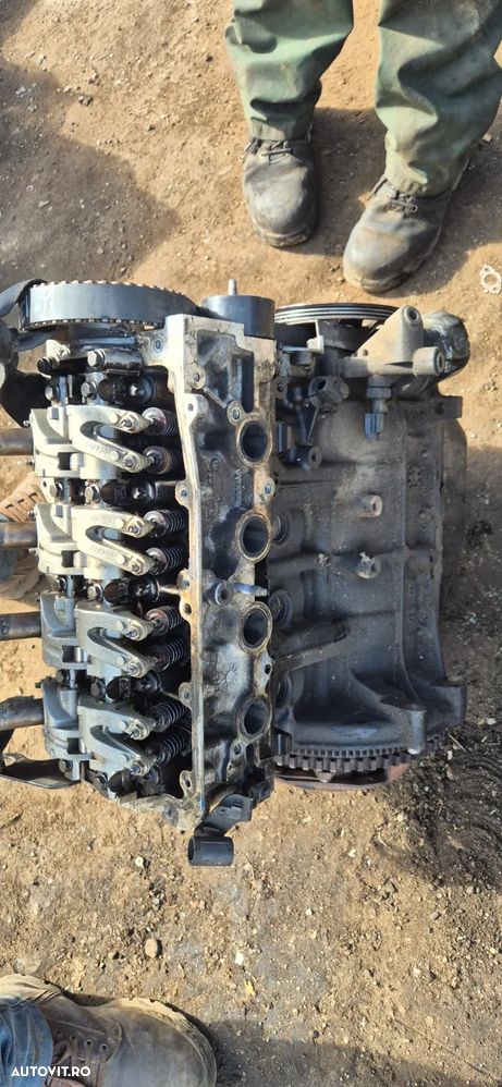 Motor Dacia Logan 2010 1.2 benzina - 7