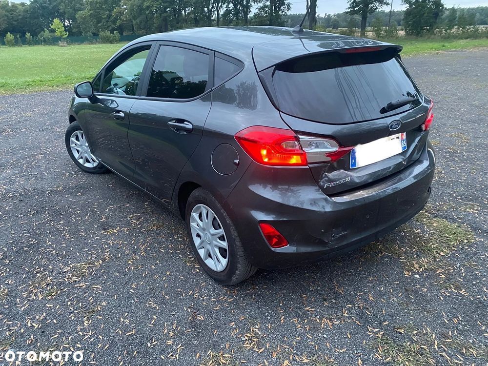 Ford Fiesta - 4