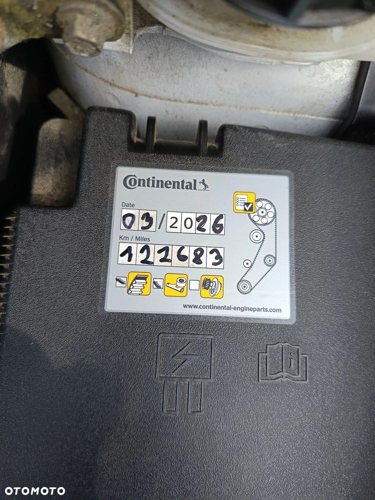 Ford Fiesta 1.0 EcoBoost S&S ST-LINE - 29