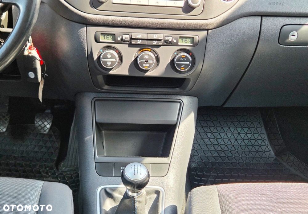 Volkswagen Golf Plus - 16