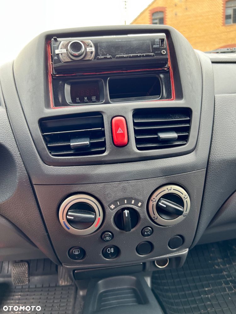 Suzuki Liana 1.6 Snow White - 15