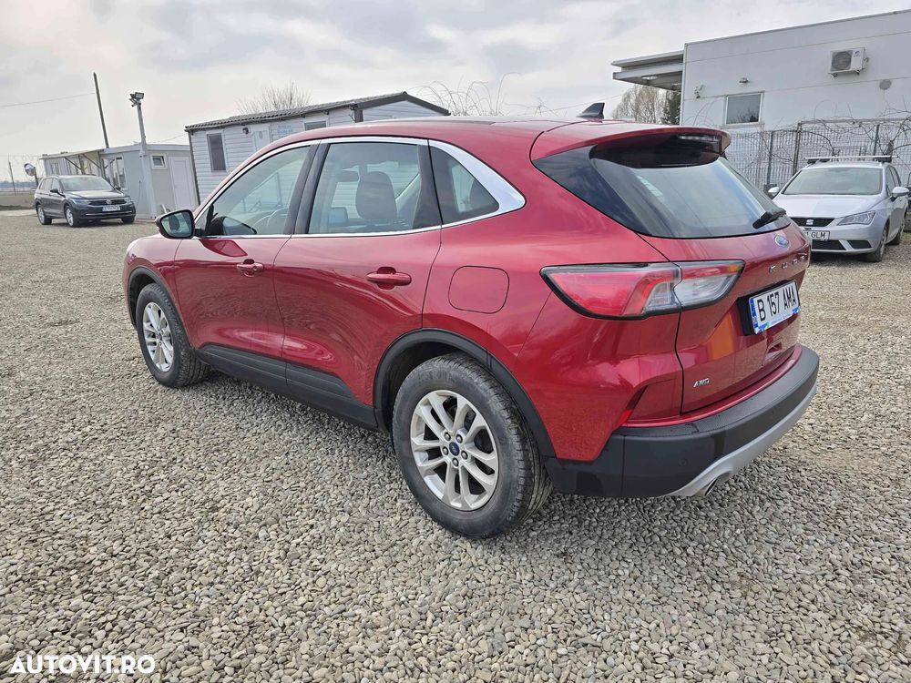 Ford Kuga - 5