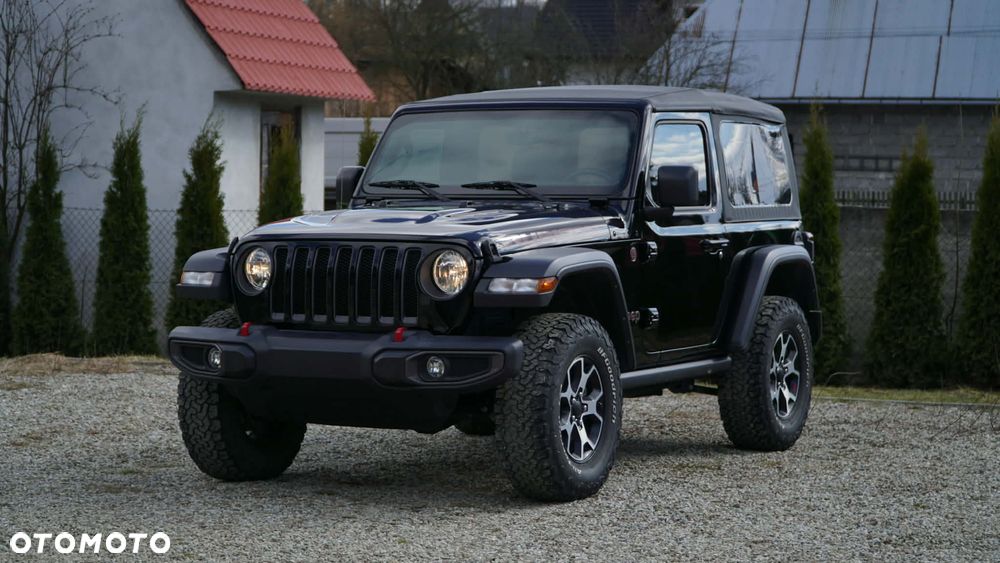 Jeep Wrangler - 1