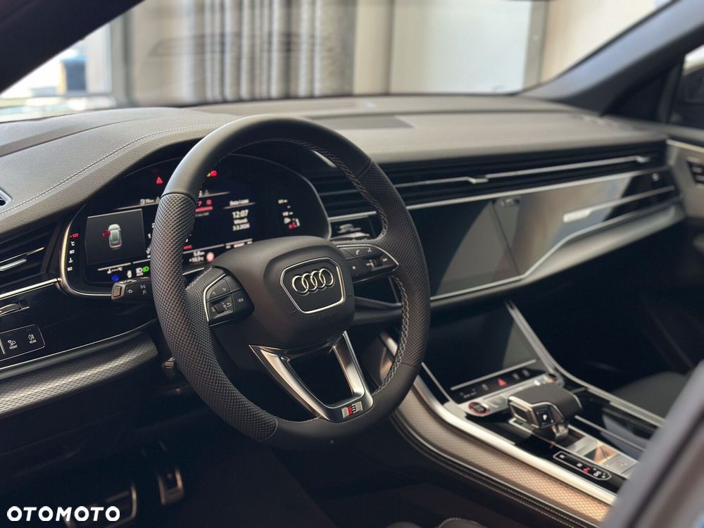 Audi SQ8 - 20