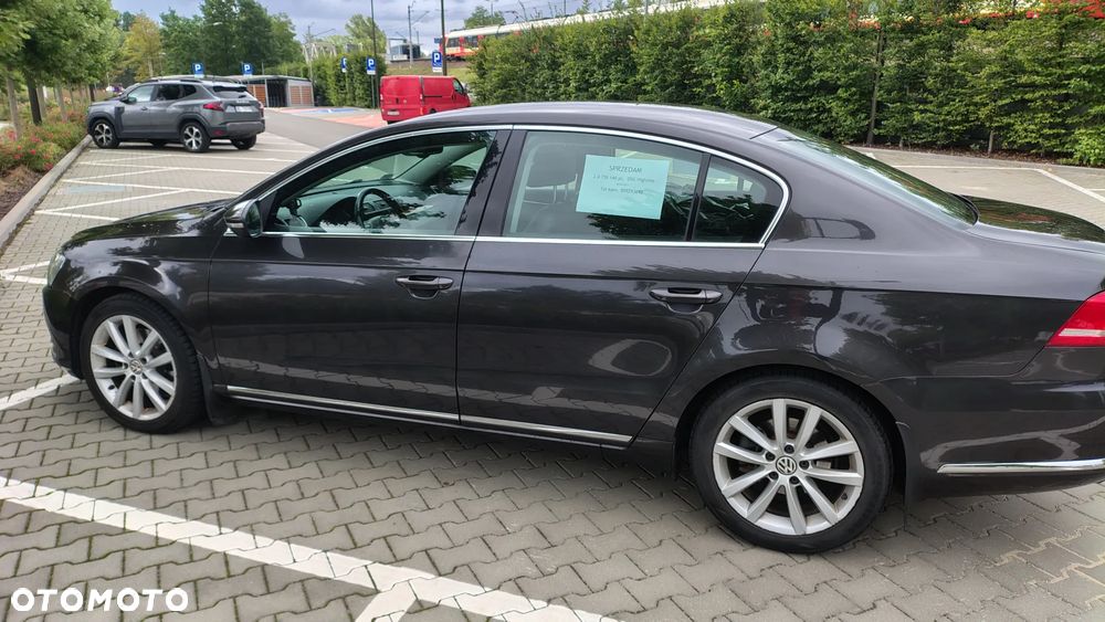 Volkswagen Passat 2.0 TDI DPF Highline DSG - 2