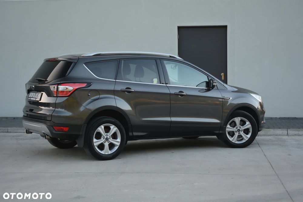 Ford Kuga - 11