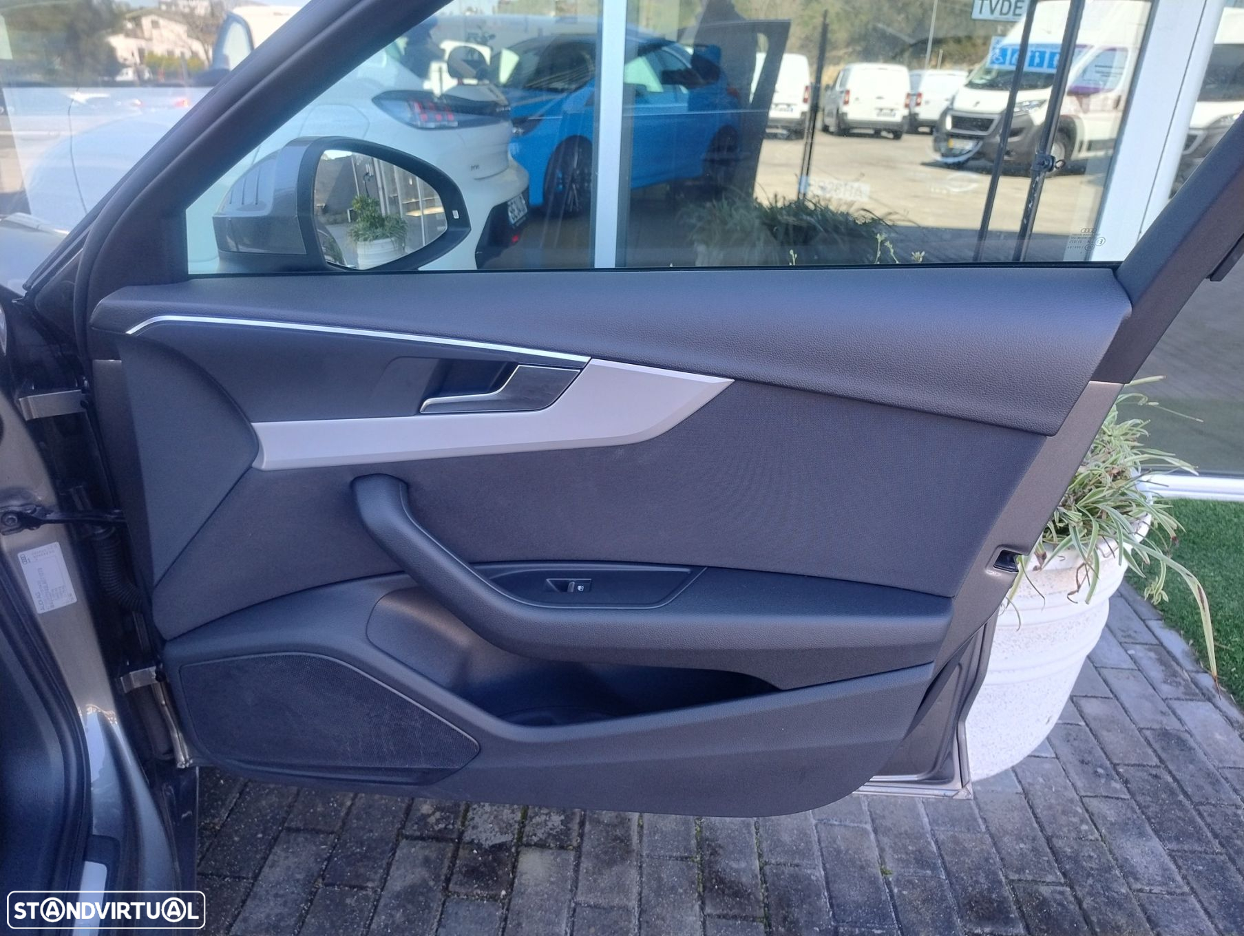 Audi A4 Avant 35 TDI Fleet Edition S tronic - 22
