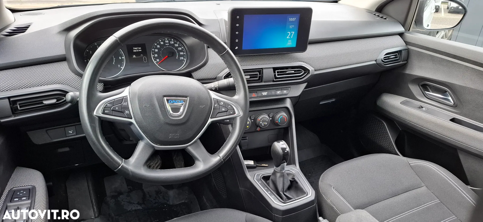 Dacia Logan TCe 90 CVT Comfort - 3