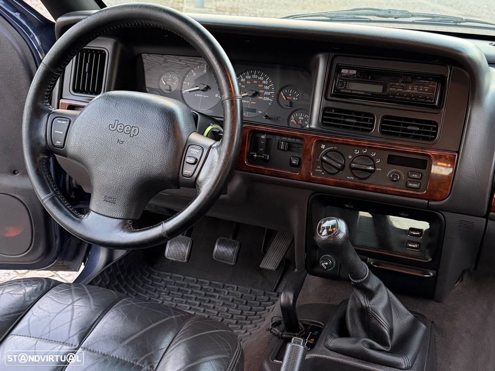 Jeep Grand Cherokee 2.5 TD Official - 16