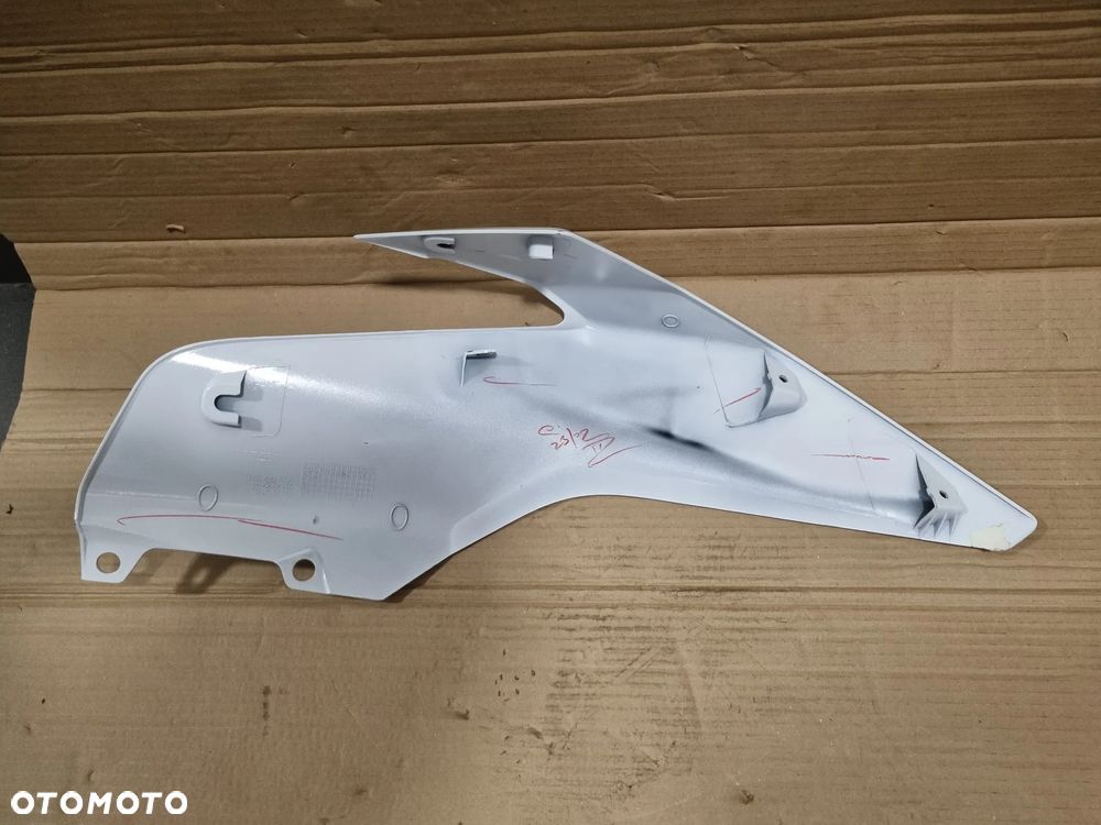 Osłona czasza owiewka boczek KTM Duke 125 - 4