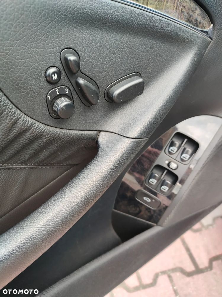 Mercedes-Benz CLK 320 CDI 7G-TRONIC Avantgarde DPF - 10