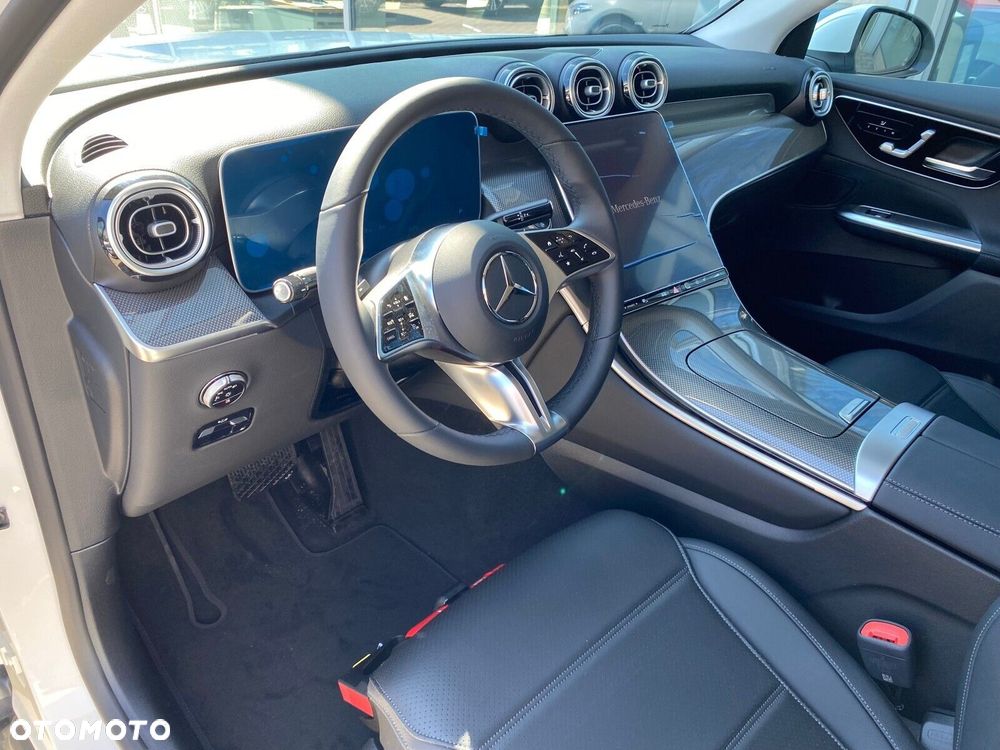 Mercedes-Benz GLC - 11