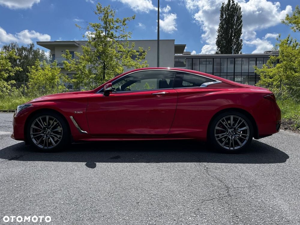 Infiniti Q60 - 8