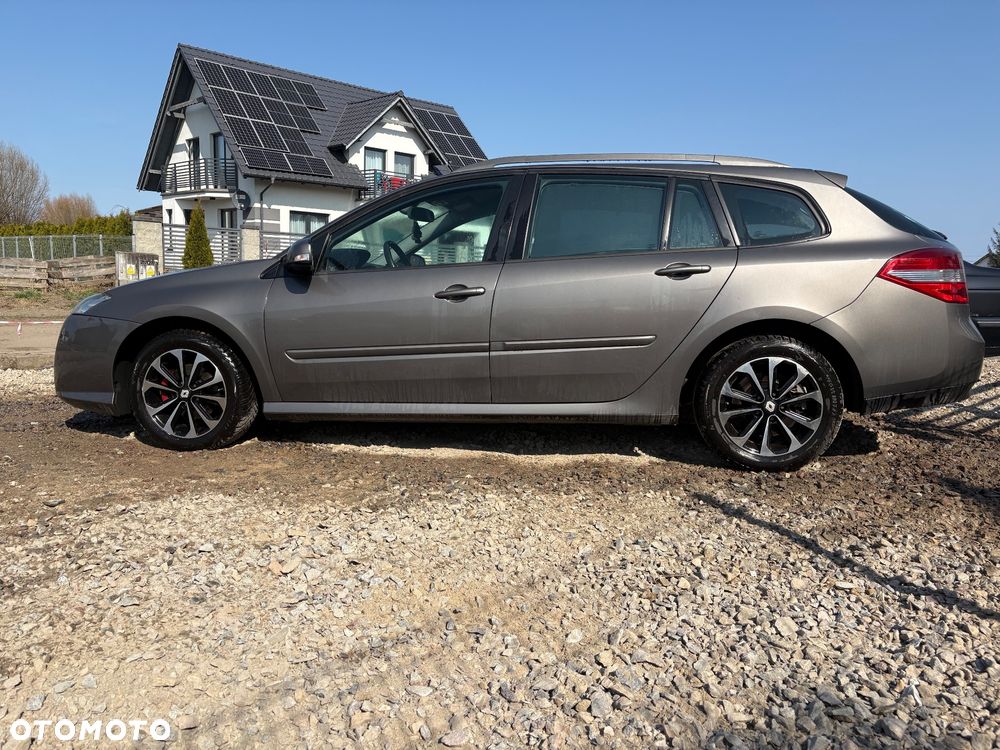 Renault Laguna dCi 110 FAP Emotion - 5