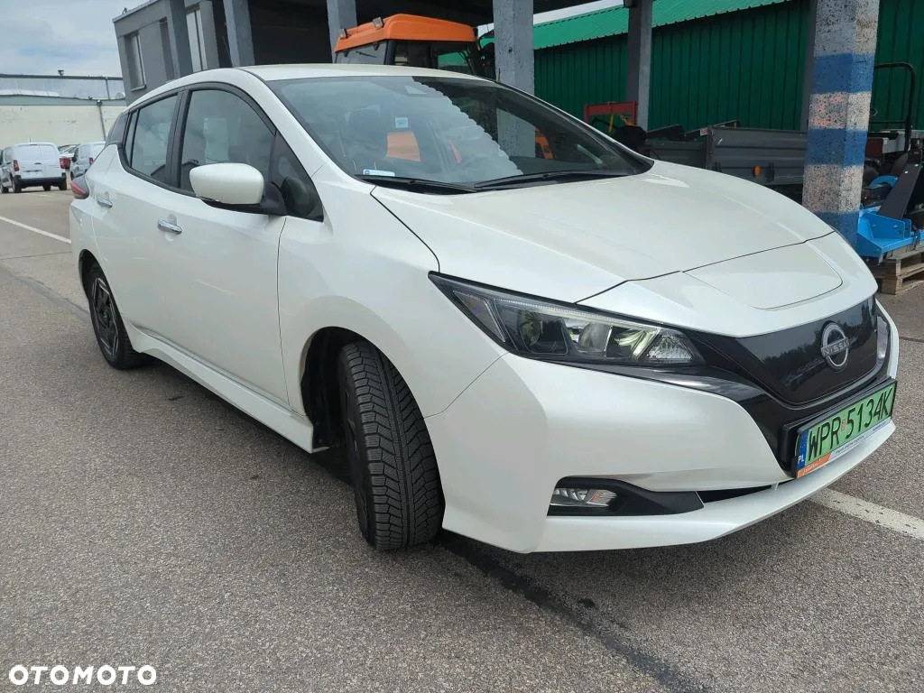 Nissan Leaf 40kWh Acenta (6.6 kW) - 2