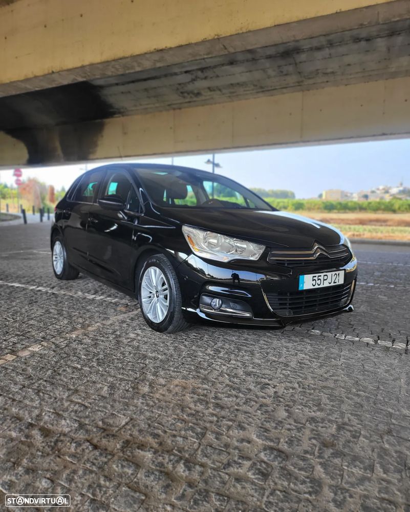 Citroën C4 VTi 120 Exclusive - 1