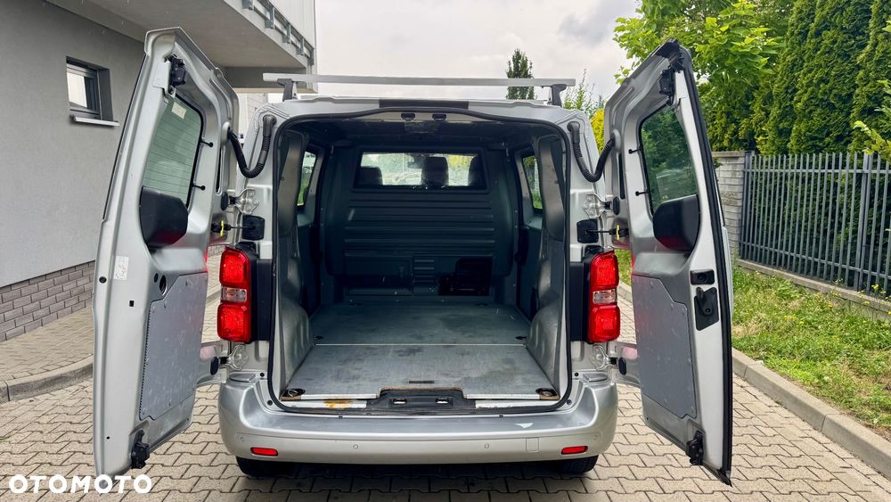 Citroën Jumpy Toyota Proace Peugeot Expert 177KM Automat podwójne drzwi z obu stron 180 AUTOMATYCZNA skrzynia biegów 2.0 D - 18