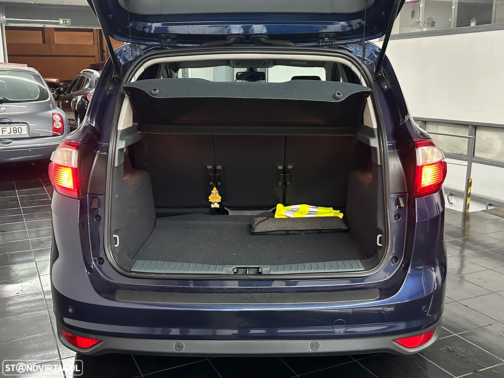 Ford C-Max 1.6 TDCi Titanium - 10