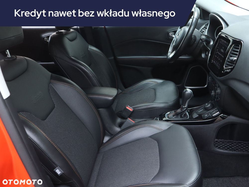 Jeep Compass - 11