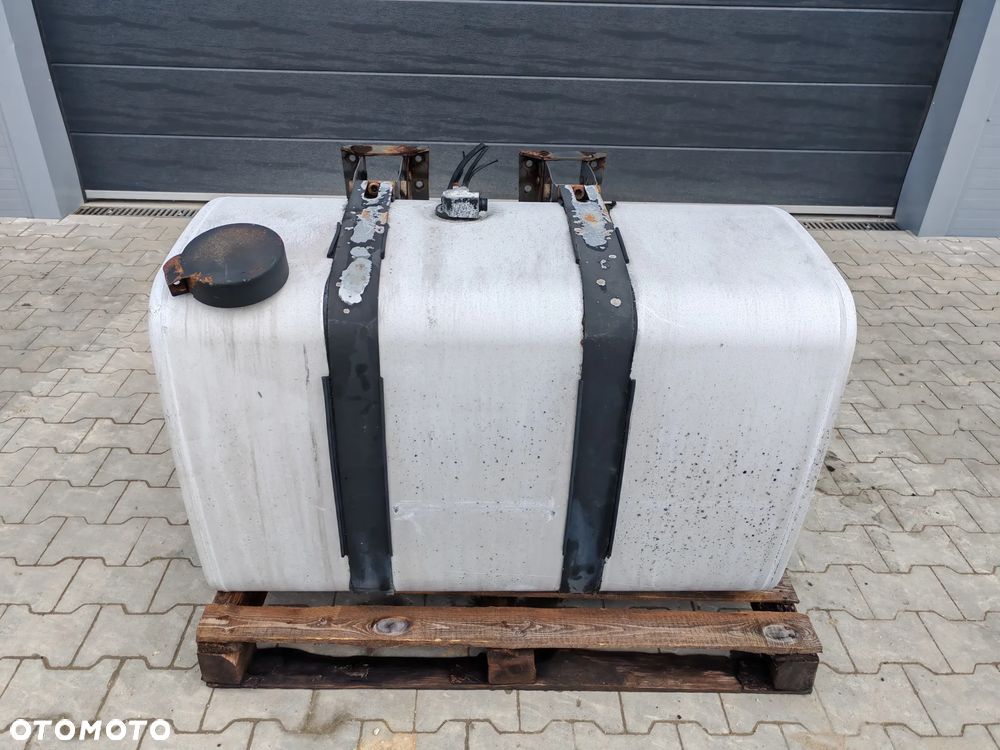 Zbiornik paliwa 110CM 1,1 METRA 445LITRY STANDARD VOLVO FH FM FH4 RENAULT MAGNUM PREMIUM DXI RANGE T - 1