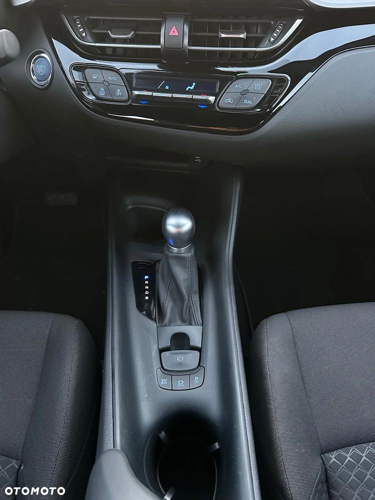 Toyota C-HR 1.8 Hybrid Comfort - 12