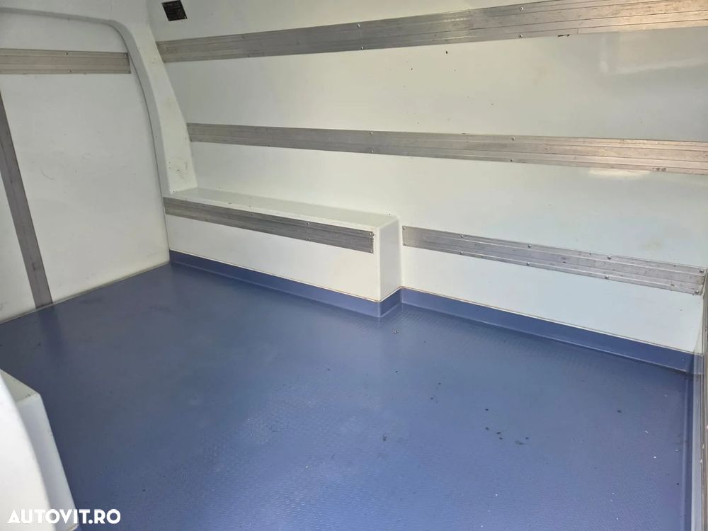 Volkswagen Caddy Maxi Frigorific - 12