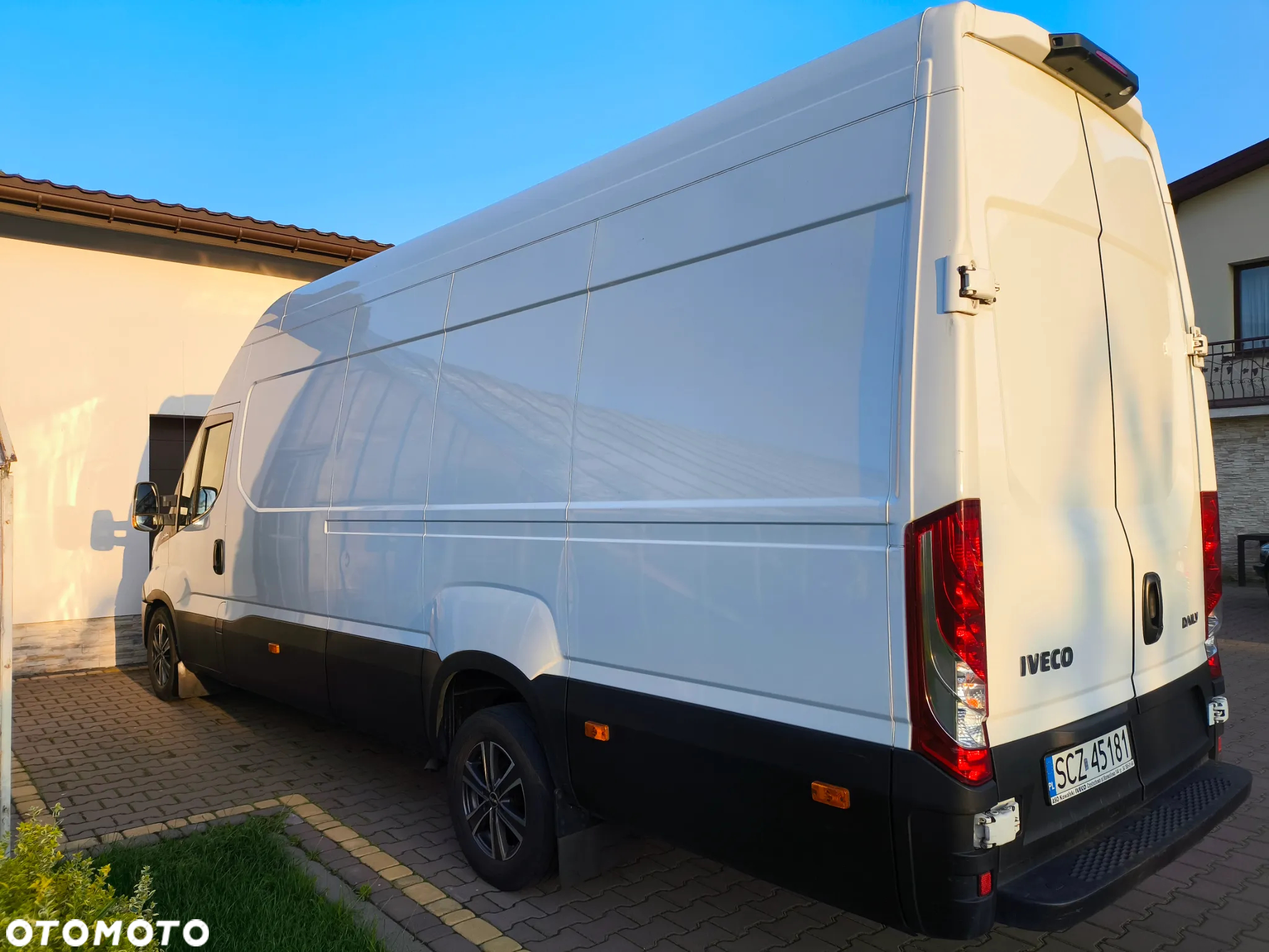 Iveco Daily  35S15 - 8