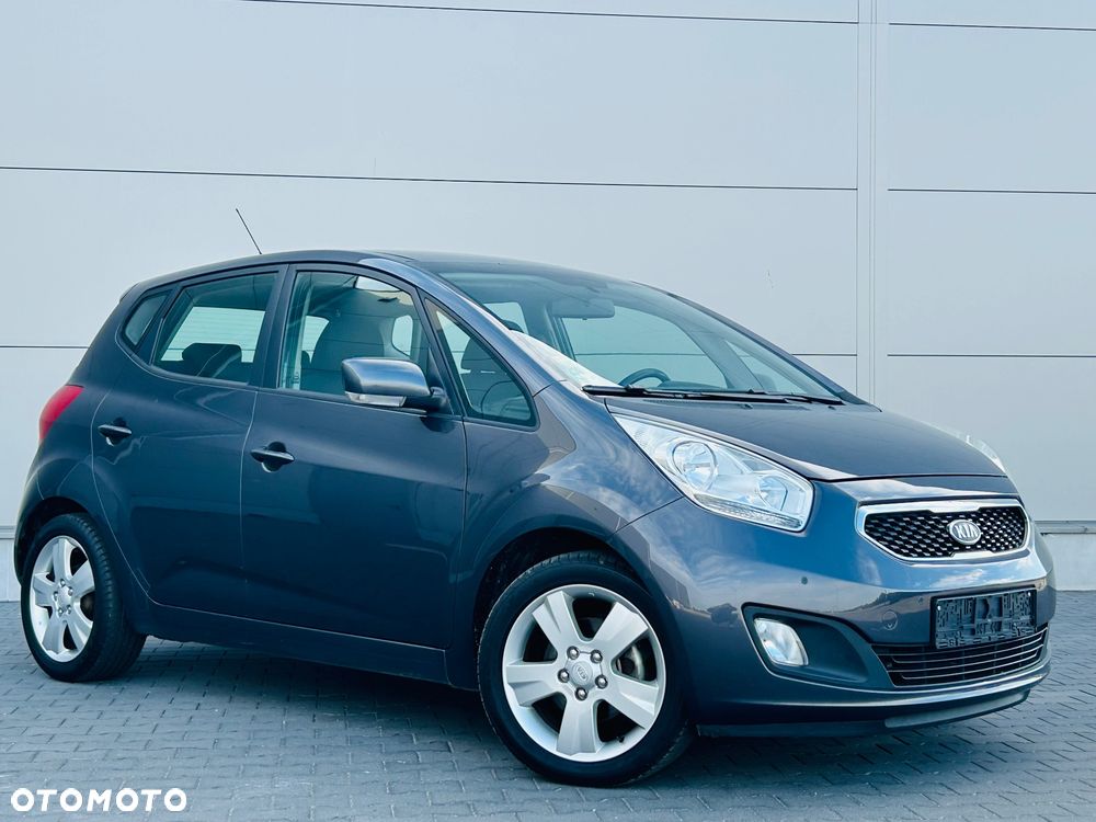 Kia Venga 1.6 L - 9