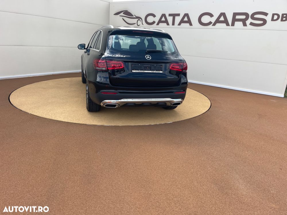 Mercedes-Benz GLC 220 d 4MATIC 9G-TRONIC - 12