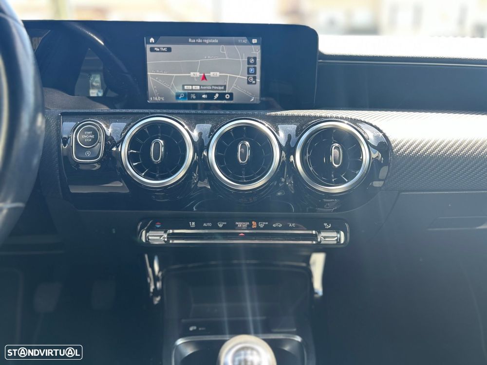 Mercedes-Benz A 180 d Progressive - 11