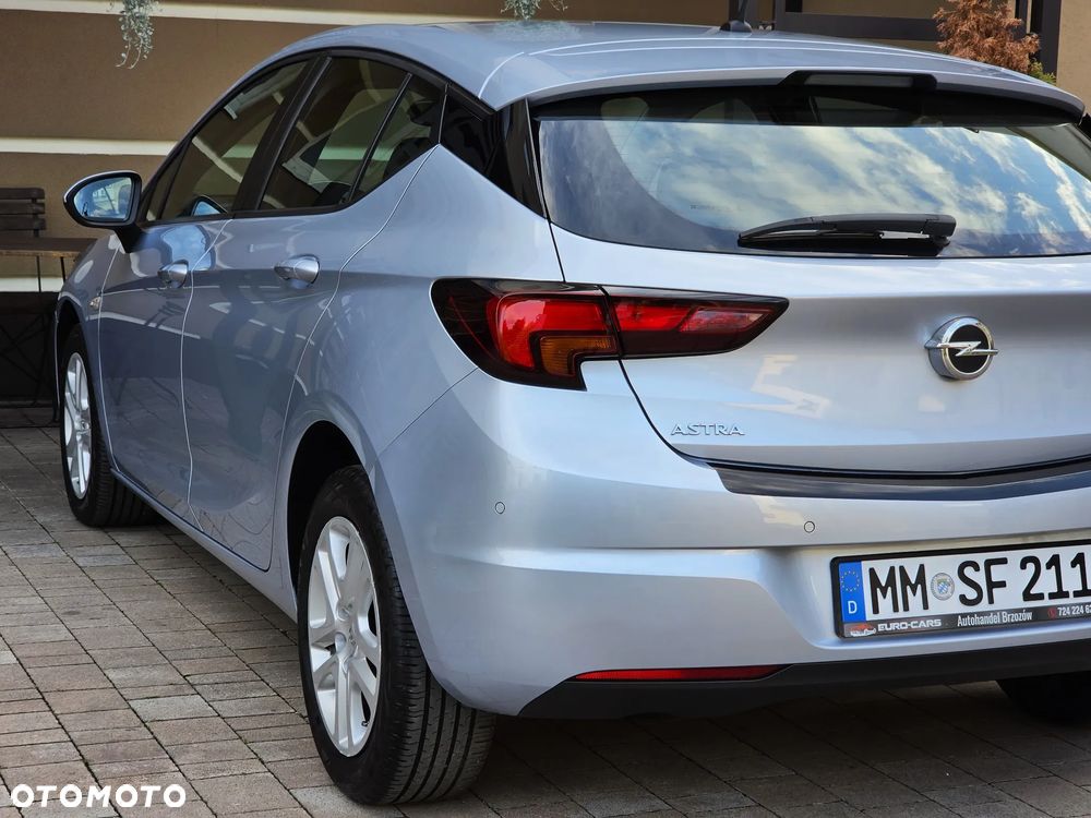 Opel Astra 1.4 Turbo Innovation - 33