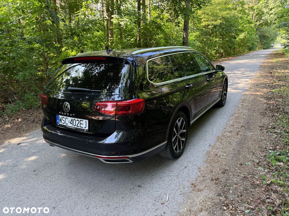 Volkswagen Passat - 9