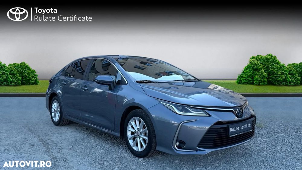 Toyota Corolla 1.8 HSD Dynamic - 3