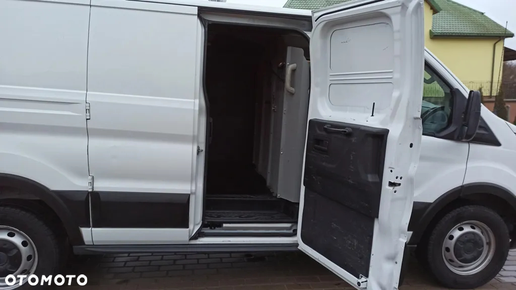 Ford Transit - 10