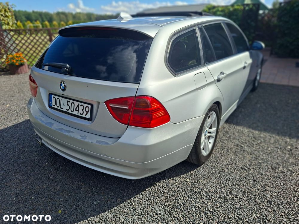 BMW Seria 3 320d - 17