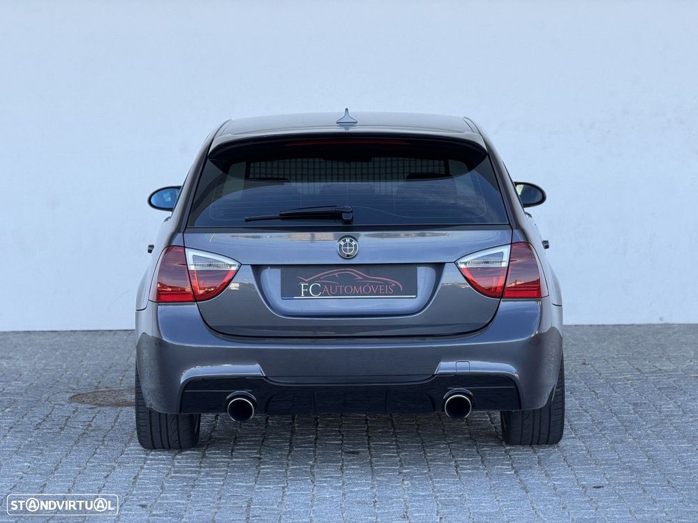 BMW 318 d Pack M - 17